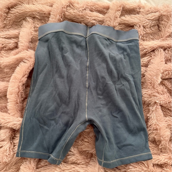 Skims Pajama Blue Ribbed Tank Top and Shorts Set - Picture 4 of 6